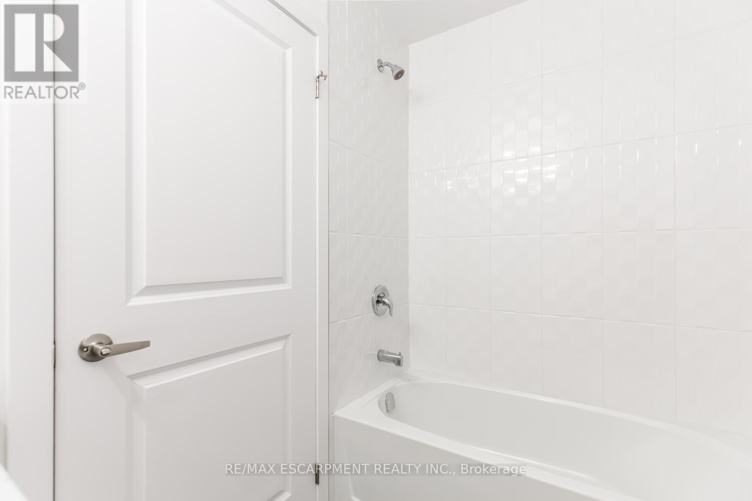 611 - 5055 Greenlane Road, Lincoln (Lincoln Lake), Ontario  L0R 1B3 - Photo 23 - X12793254