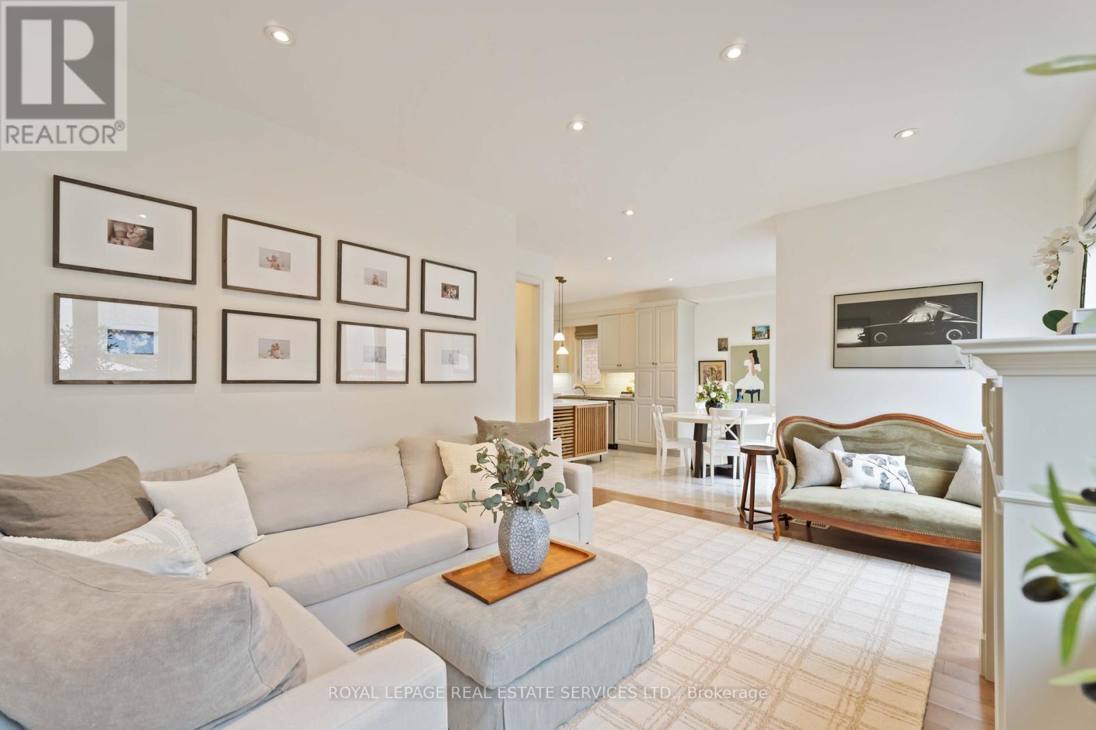 28 Babcock Street, Hamilton, Ontario  L8B 0S6 - Photo 12 - X12793266