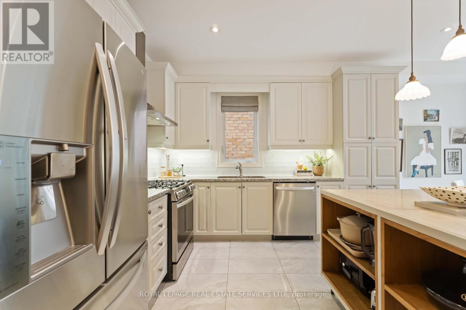 28 Babcock Street, Hamilton, Ontario  L8B 0S6 - Photo 13 - X12793266