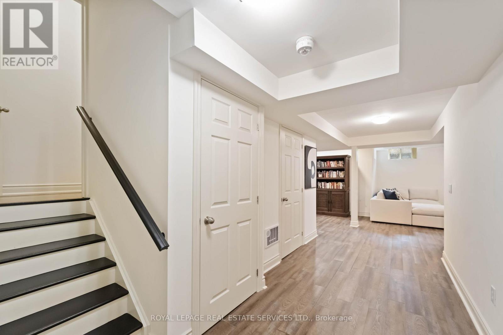 28 Babcock Street, Hamilton, Ontario  L8B 0S6 - Photo 32 - X12793266