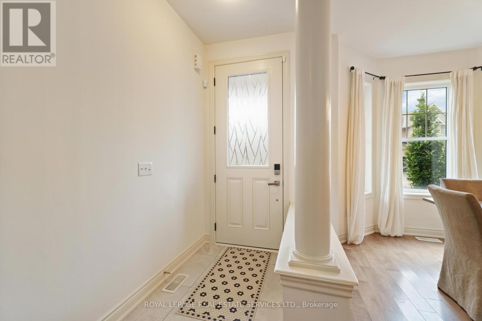 28 Babcock Street, Hamilton, Ontario  L8B 0S6 - Photo 5 - X12793266