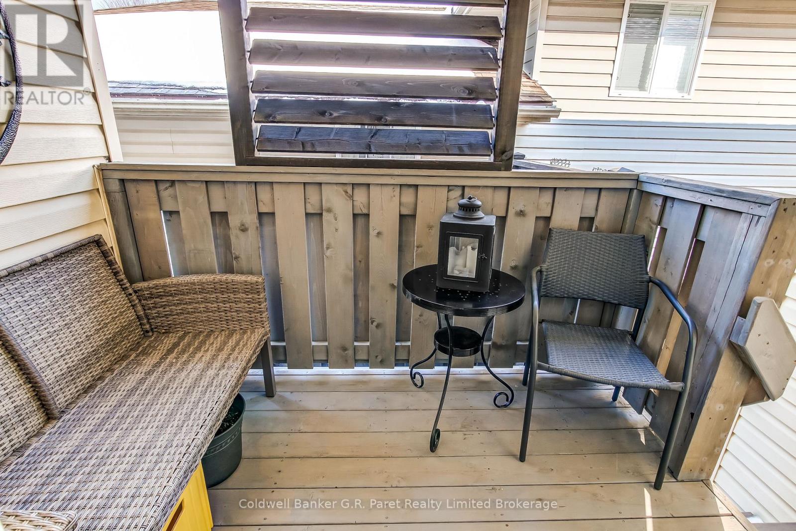 12 Peach Street, Tillsonburg, Ontario  N4G 5N8 - Photo 7 - X12793334