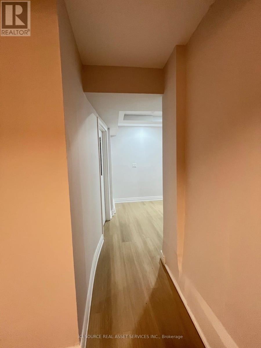 4 - 2 Bellwoods Park, Toronto, Ontario M6J 1S4 - Photo 7 - C12637974