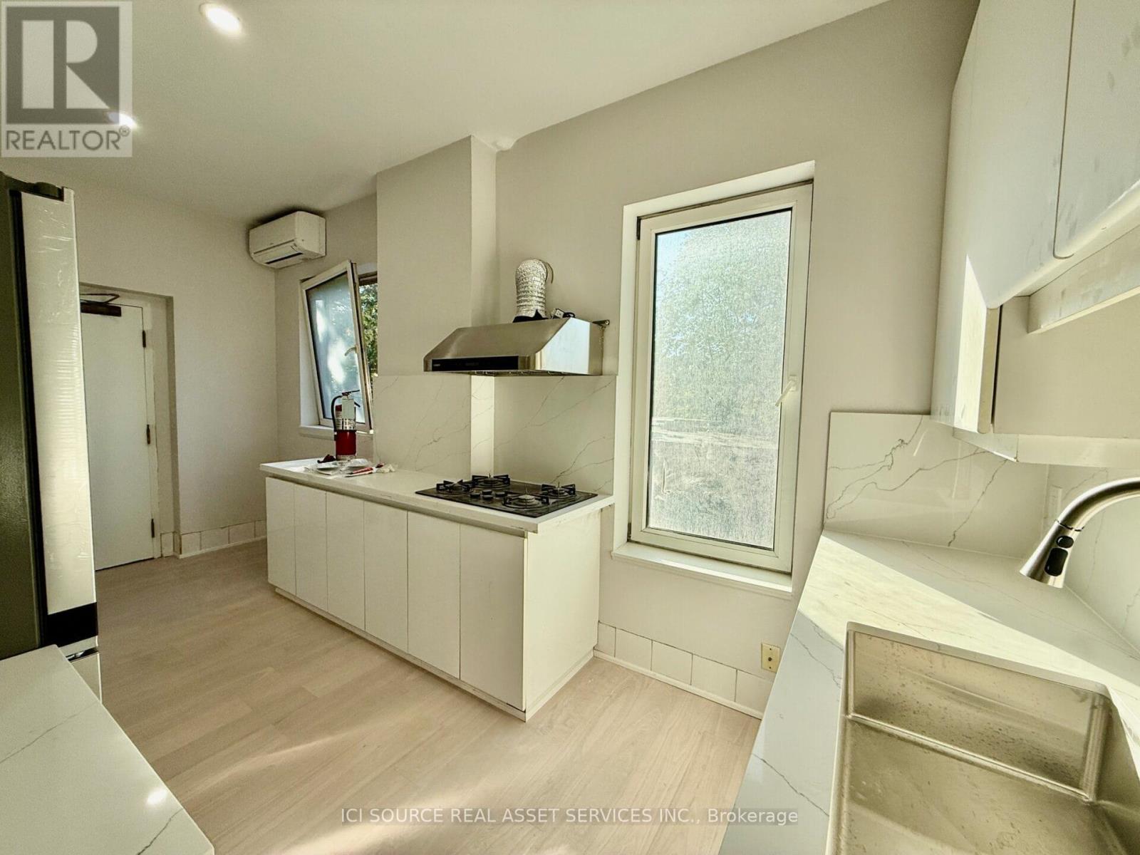 1 - 2 Bellwoods Park, Toronto, Ontario M6J 1S4 - Photo 20 - C12637978