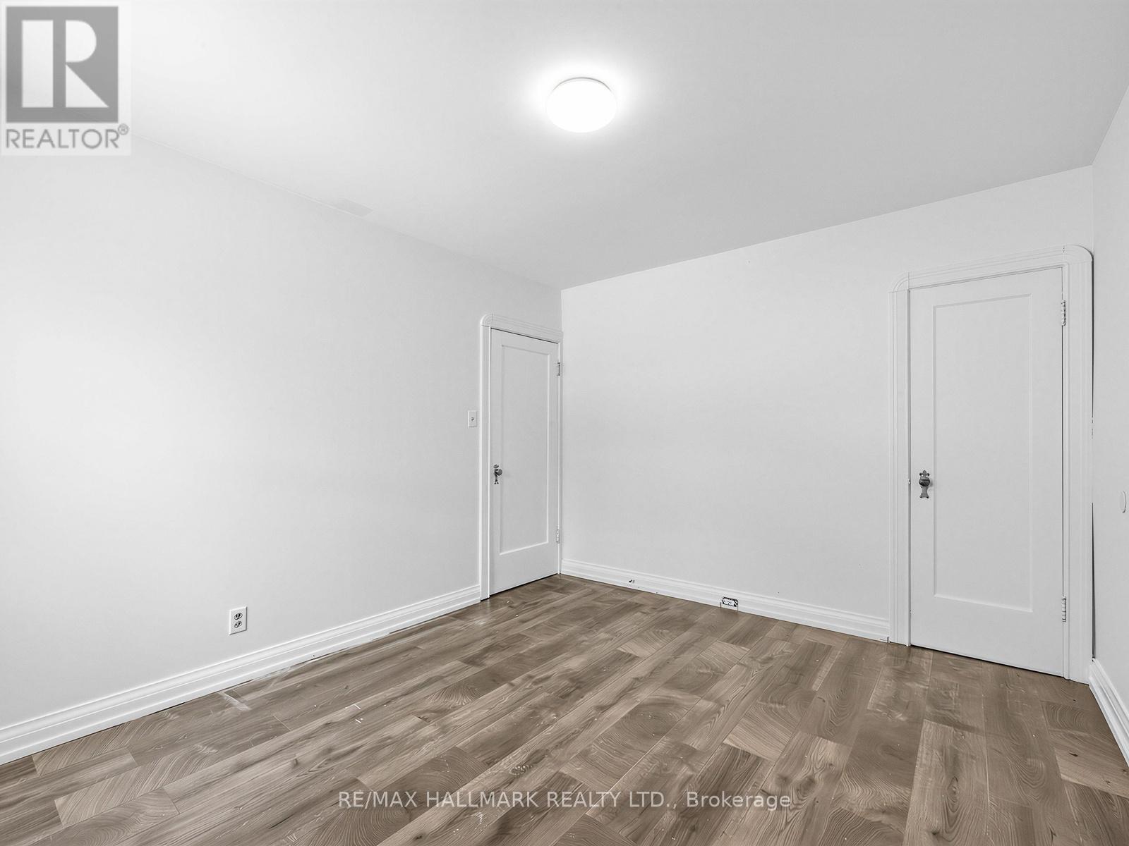 18 Roblin Avenue, Toronto (East York), Ontario  M4C 3P8 - Photo 14 - E12790492