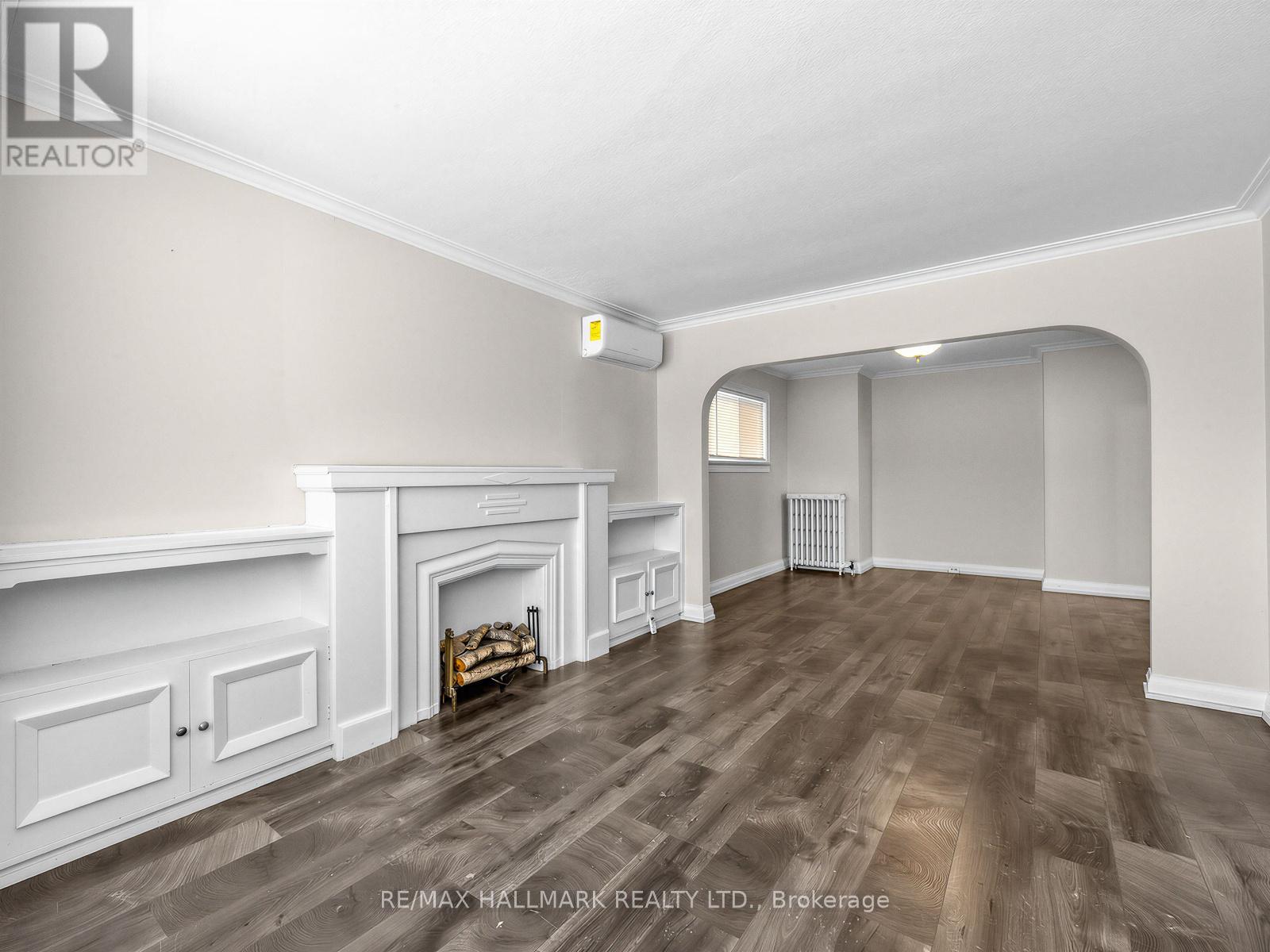 18 Roblin Avenue, Toronto (East York), Ontario  M4C 3P8 - Photo 2 - E12790492