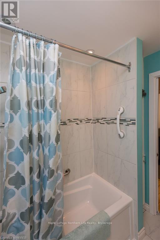 581 Banner Avenue, North Bay (Ferris), Ontario  P1A 1X7 - Photo 21 - X12793450