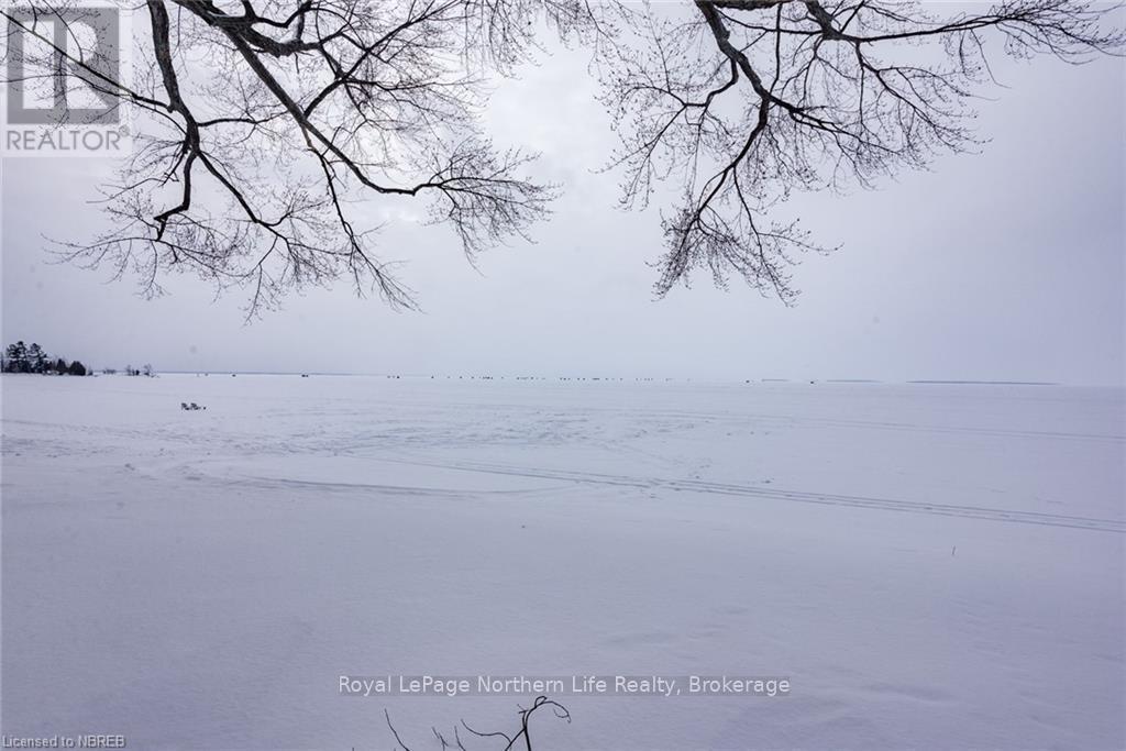 581 Banner Avenue, North Bay (Ferris), Ontario  P1A 1X7 - Photo 31 - X12793450