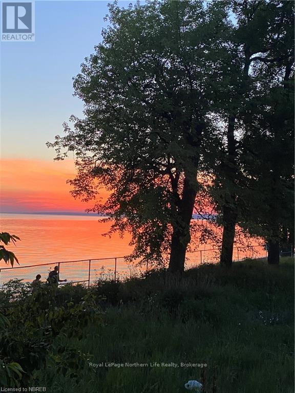 581 Banner Avenue, North Bay (Ferris), Ontario  P1A 1X7 - Photo 32 - X12793450