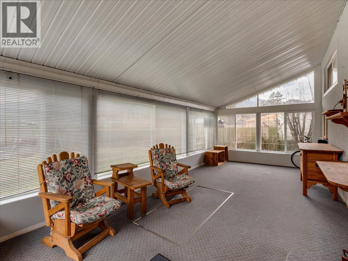 130 100th Street, Castlegar, British Columbia  V1N 3C5 - Photo 29 - 10375487