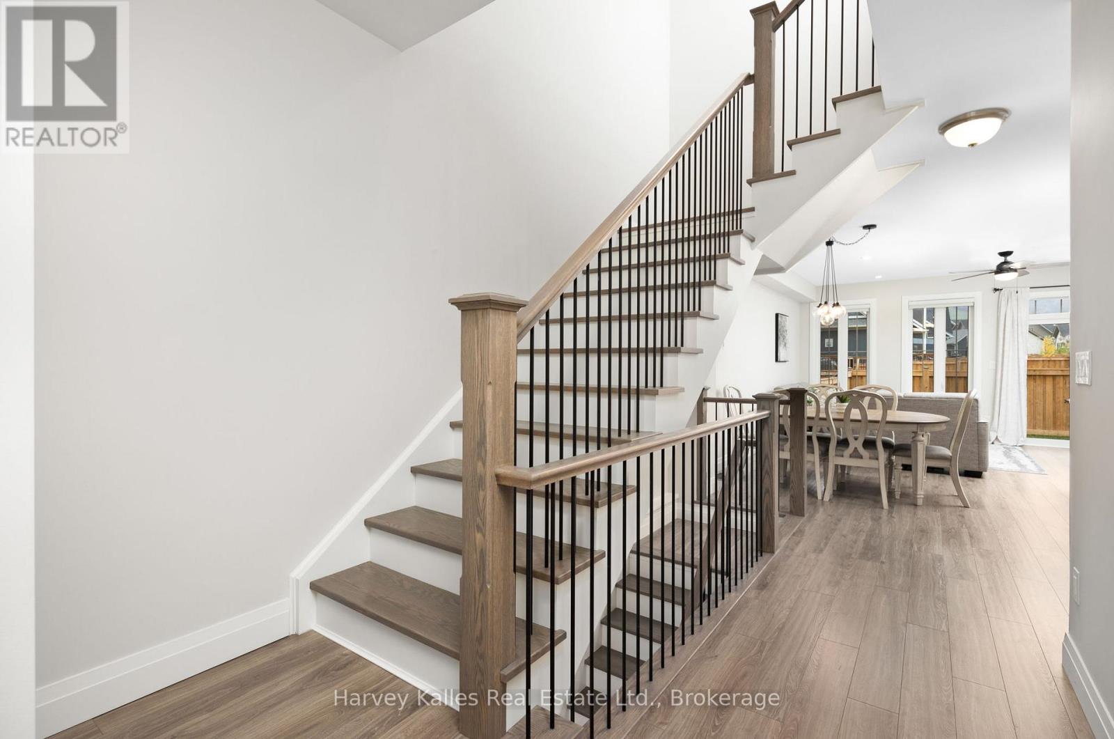 129 Red Pine Street, Blue Mountains, Ontario  L9Y 0Z3 - Photo 11 - X12793428