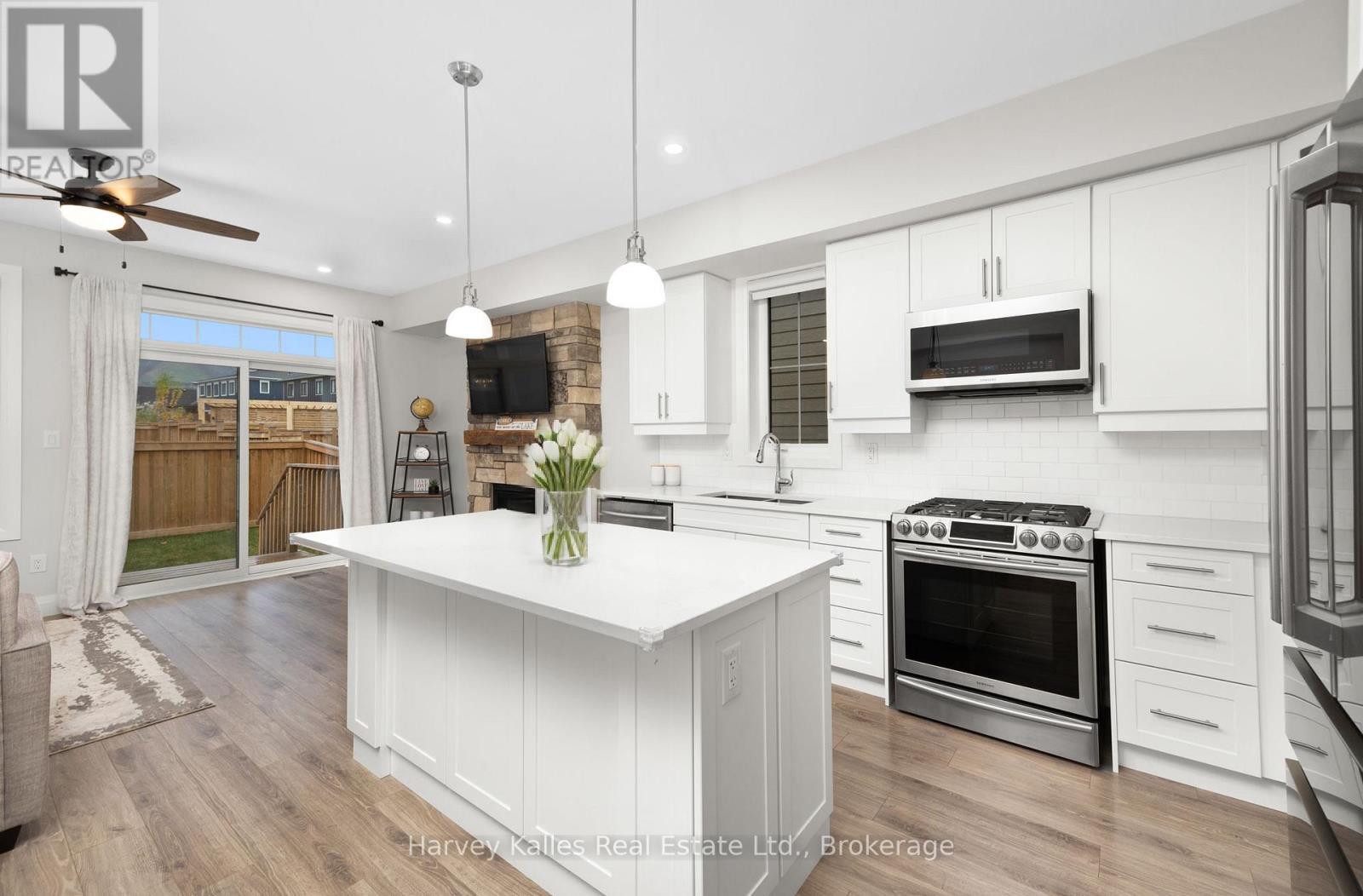 129 Red Pine Street, Blue Mountains, Ontario  L9Y 0Z3 - Photo 5 - X12793428