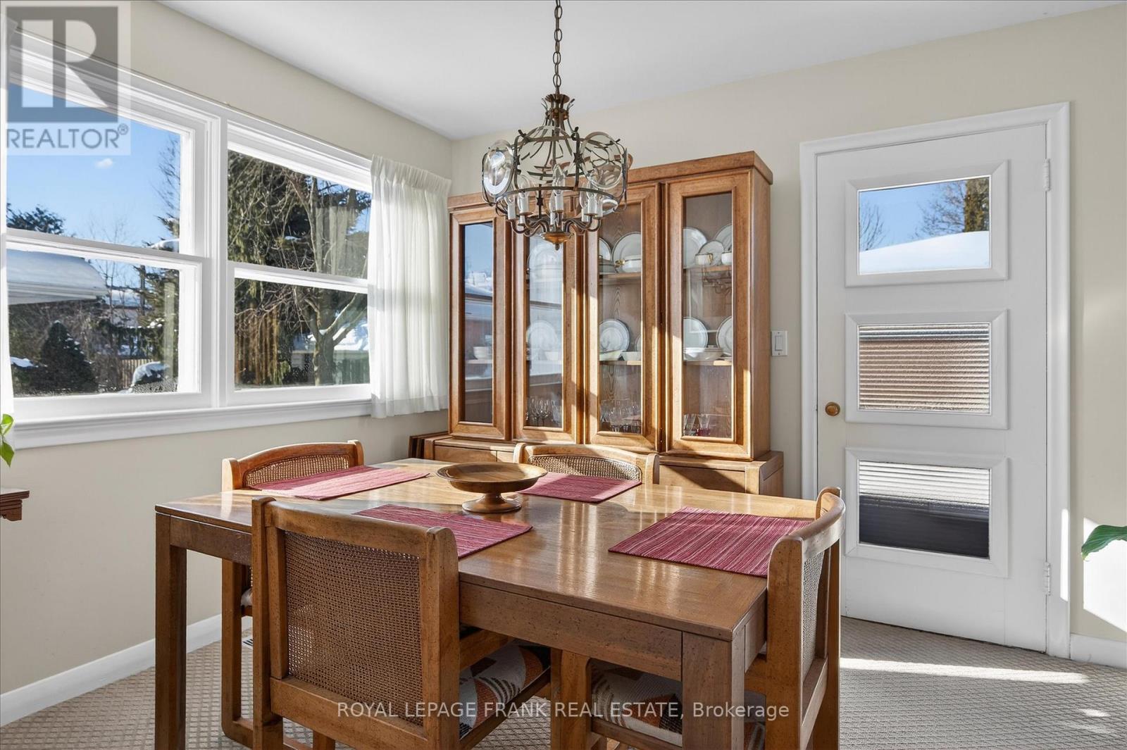 797 Valleyview Drive, Peterborough (Monaghan Ward 2), Ontario  K9J 6P9 - Photo 9 - X12793310