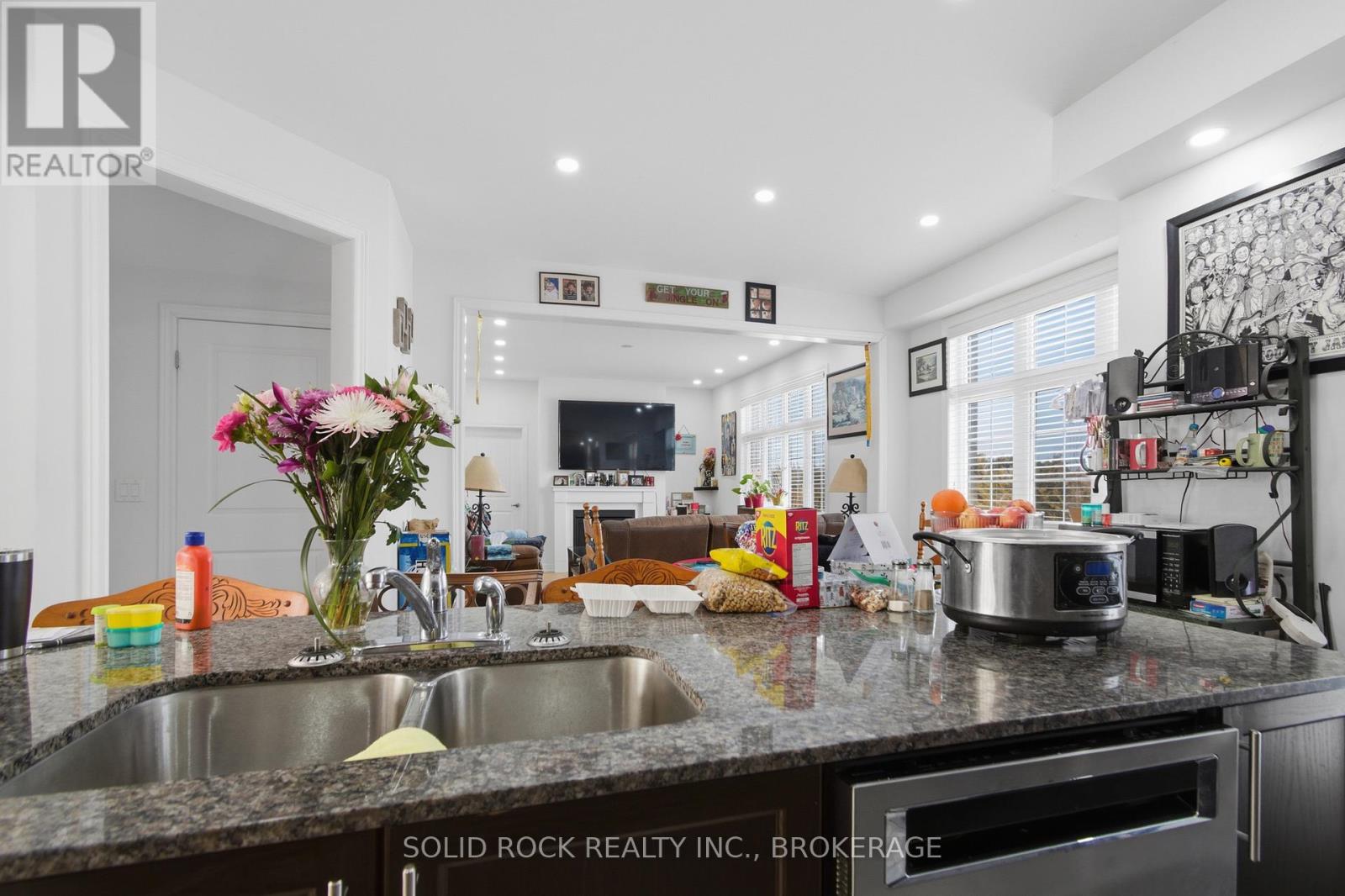 37 Summer Breeze Drive, Quinte West (Murray Ward), Ontario  K0K 1L0 - Photo 14 - X12793342