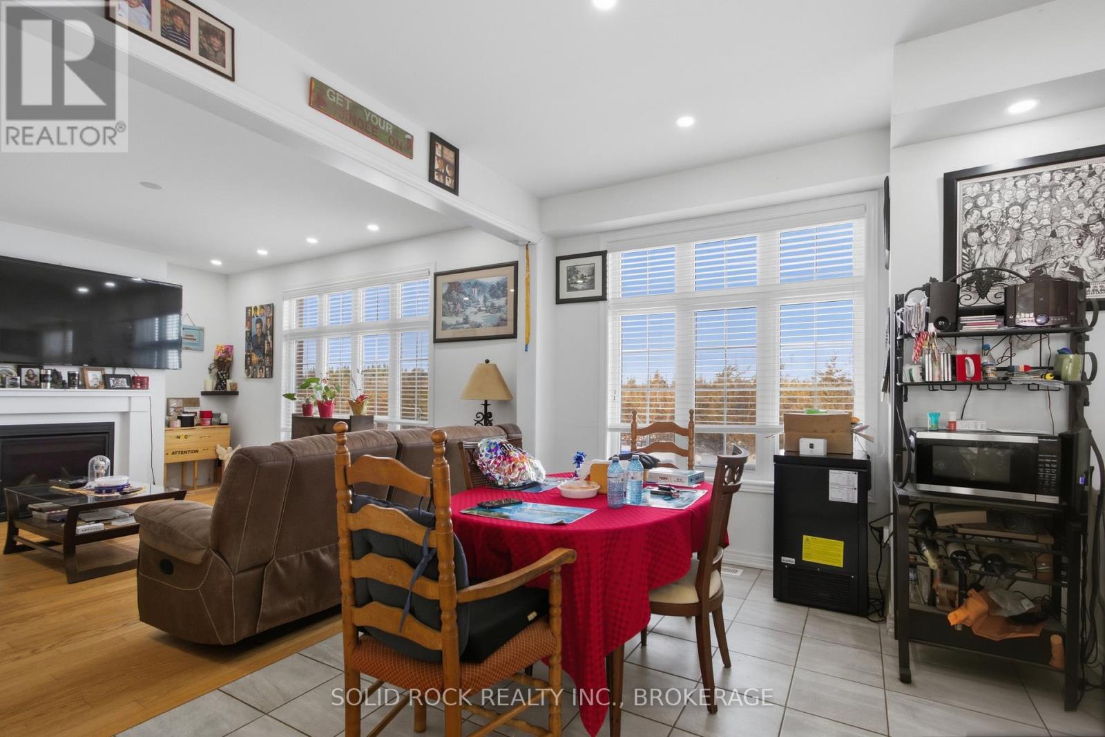 37 Summer Breeze Drive, Quinte West (Murray Ward), Ontario  K0K 1L0 - Photo 15 - X12793342