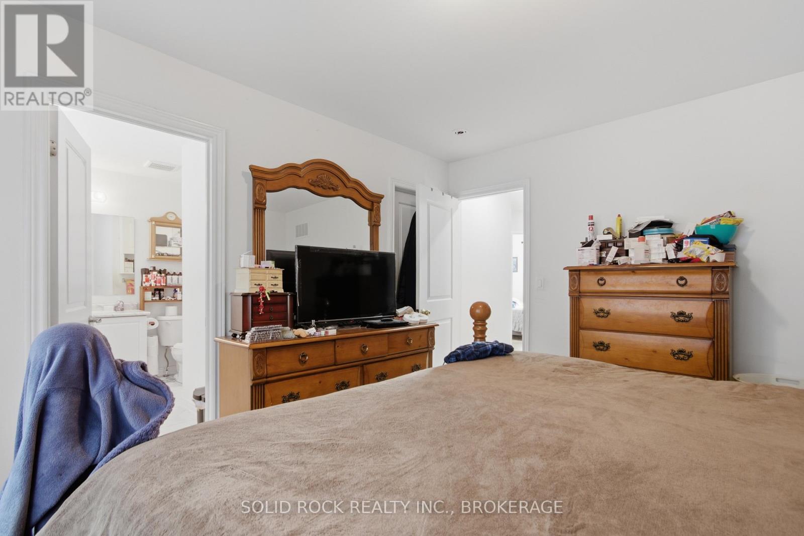 37 Summer Breeze Drive, Quinte West (Murray Ward), Ontario  K0K 1L0 - Photo 22 - X12793342