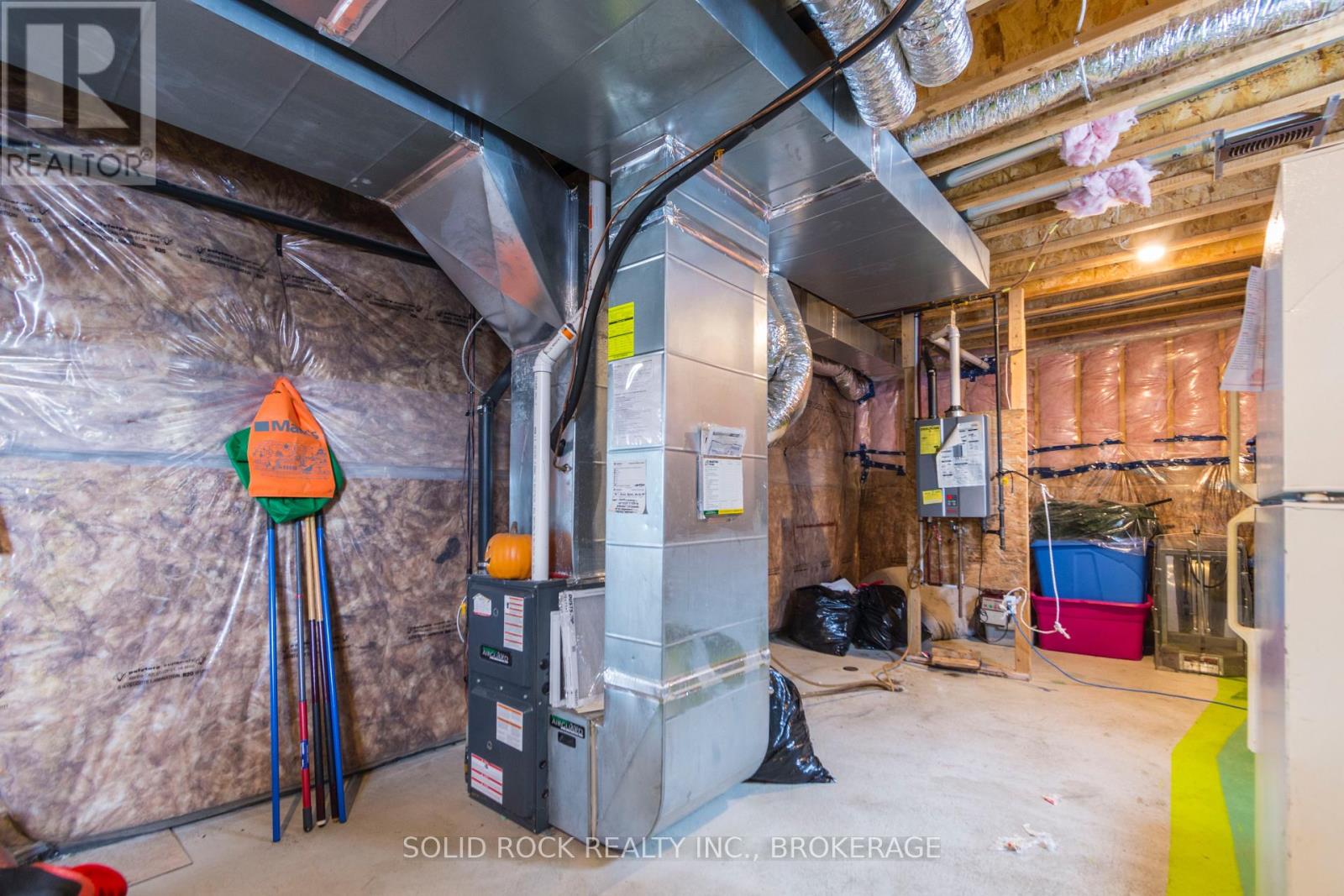 37 Summer Breeze Drive, Quinte West (Murray Ward), Ontario  K0K 1L0 - Photo 32 - X12793342