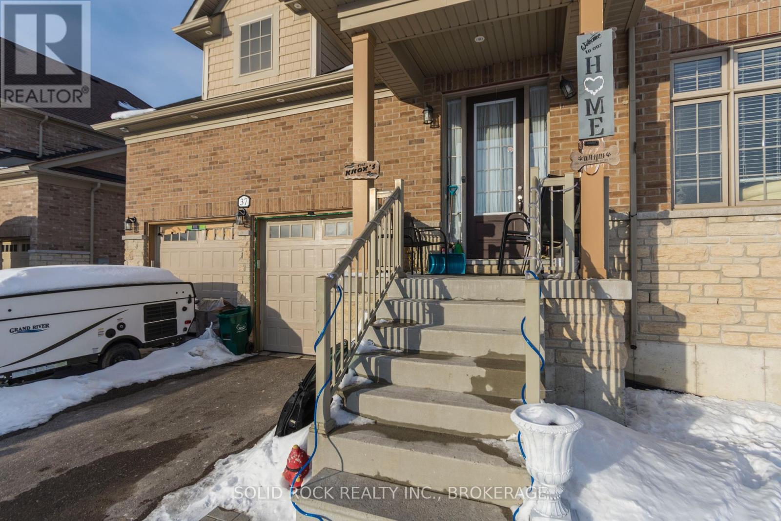 37 Summer Breeze Drive, Quinte West (Murray Ward), Ontario  K0K 1L0 - Photo 5 - X12793342