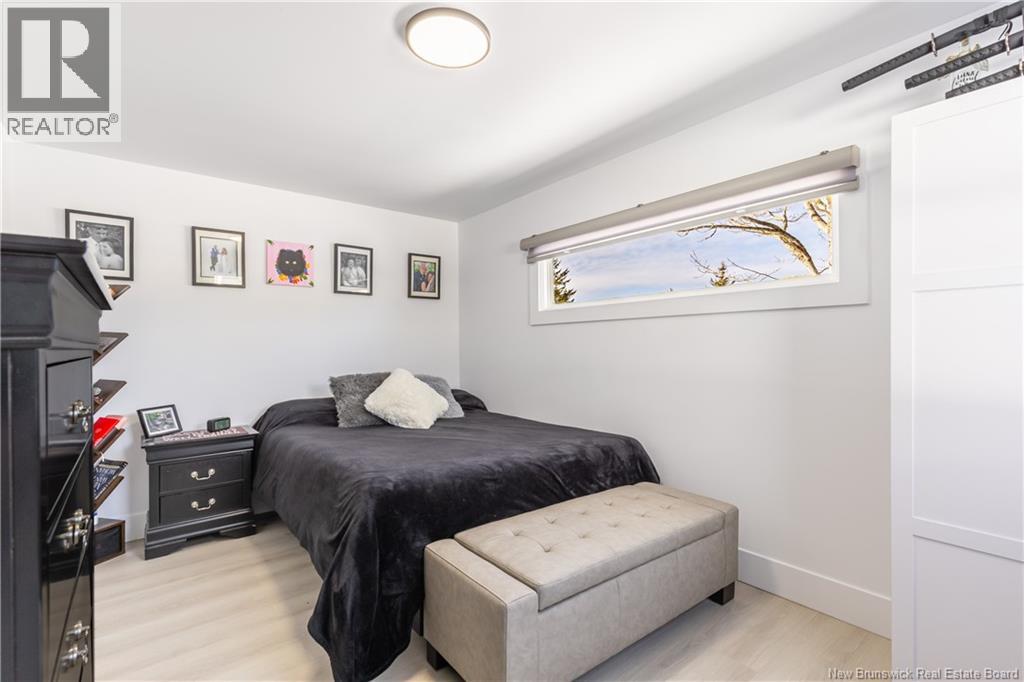 22 Elmdale Crescent, Fredericton, New Brunswick  E3B 6R1 - Photo 5 - NB133373