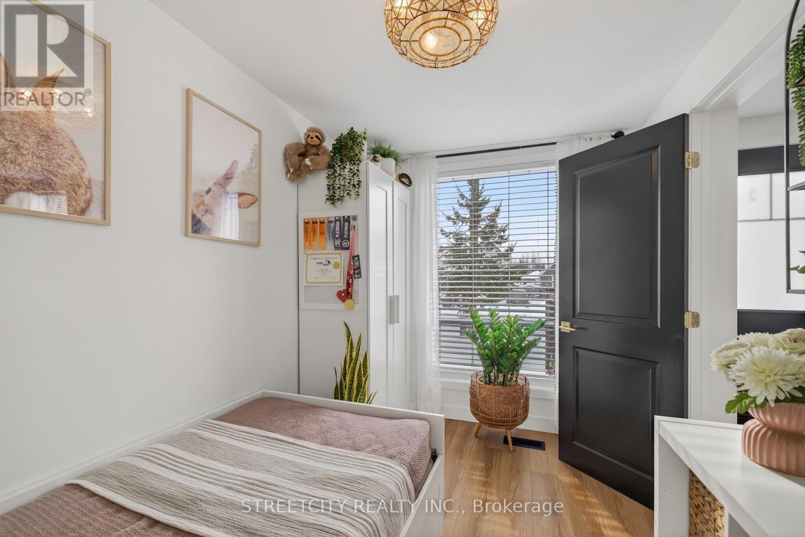 36 Langarth Street, London South (South E), Ontario  N6J 1P2 - Photo 15 - X12793382