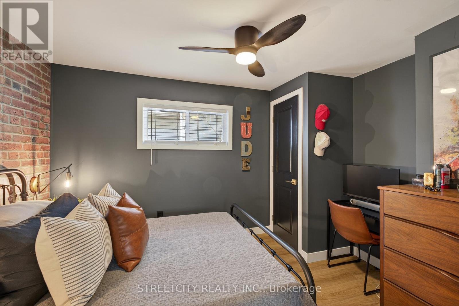 36 Langarth Street, London South (South E), Ontario  N6J 1P2 - Photo 16 - X12793382