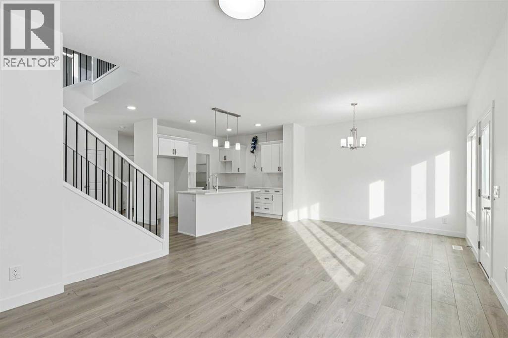 17 Andalusian Road, Cochrane, Alberta  T4C 3B7 - Photo 18 - A2282902