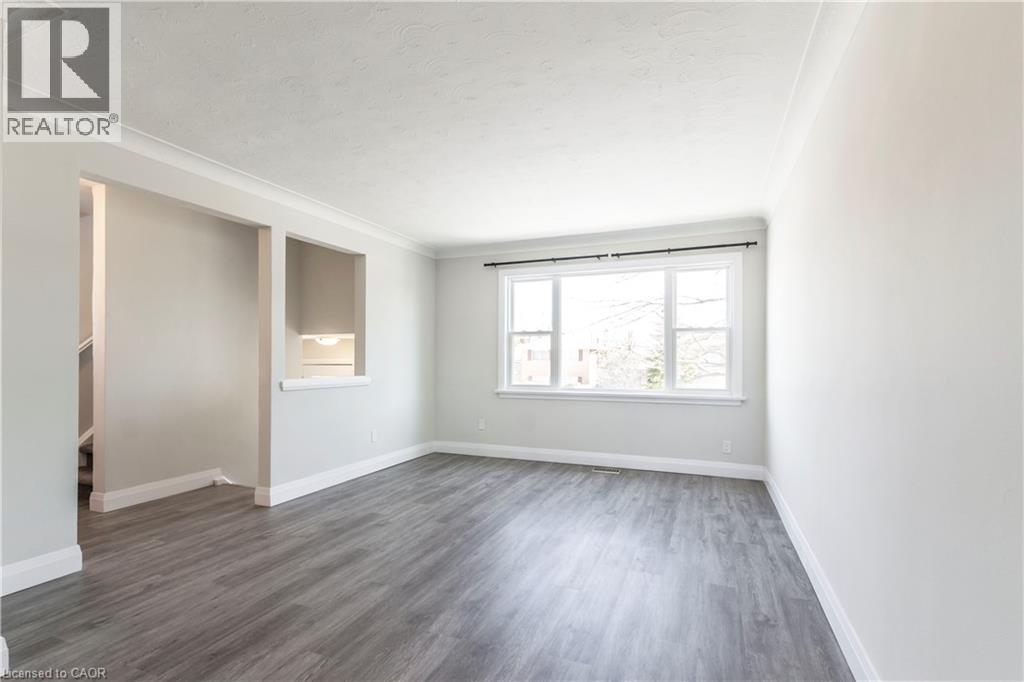 2331 Barclay Road, Burlington, Ontario  L7R 2B7 - Photo 3 - 40805291