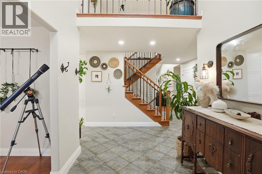 17 Krieghoff Drive, Hamilton, Ontario  L9B 2L4 - Photo 5 - 40805568