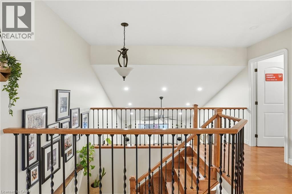 17 Krieghoff Drive, Hamilton, Ontario  L9B 2L4 - Photo 32 - 40805568