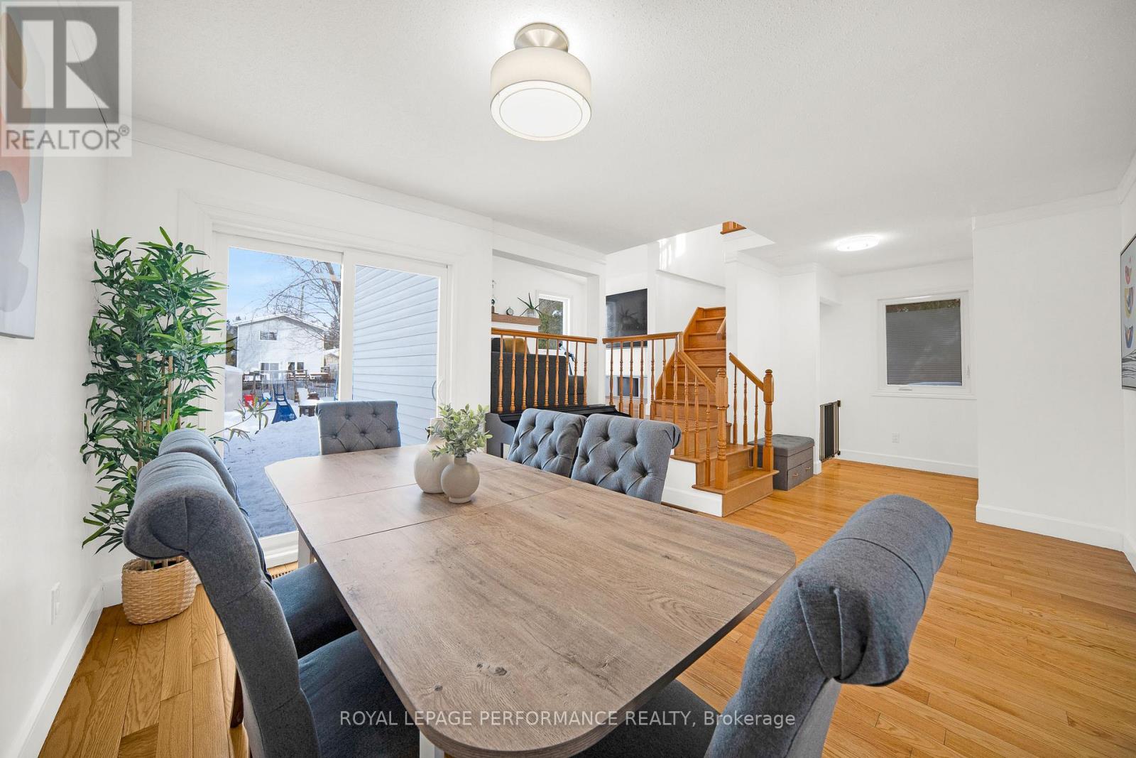 1557 Verchere Street, Ottawa, Ontario  K1C 7C7 - Photo 13 - X12793296