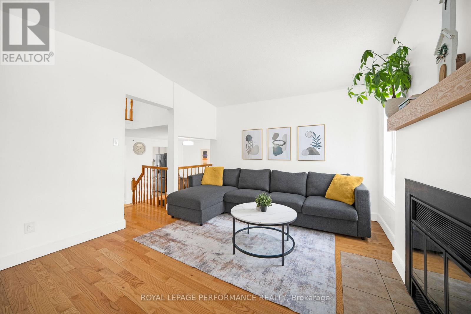 1557 Verchere Street, Ottawa, Ontario  K1C 7C7 - Photo 20 - X12793296