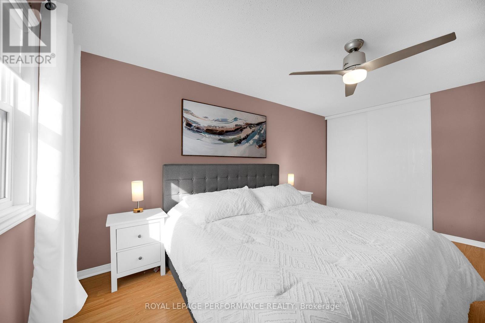 1557 Verchere Street, Ottawa, Ontario  K1C 7C7 - Photo 28 - X12793296