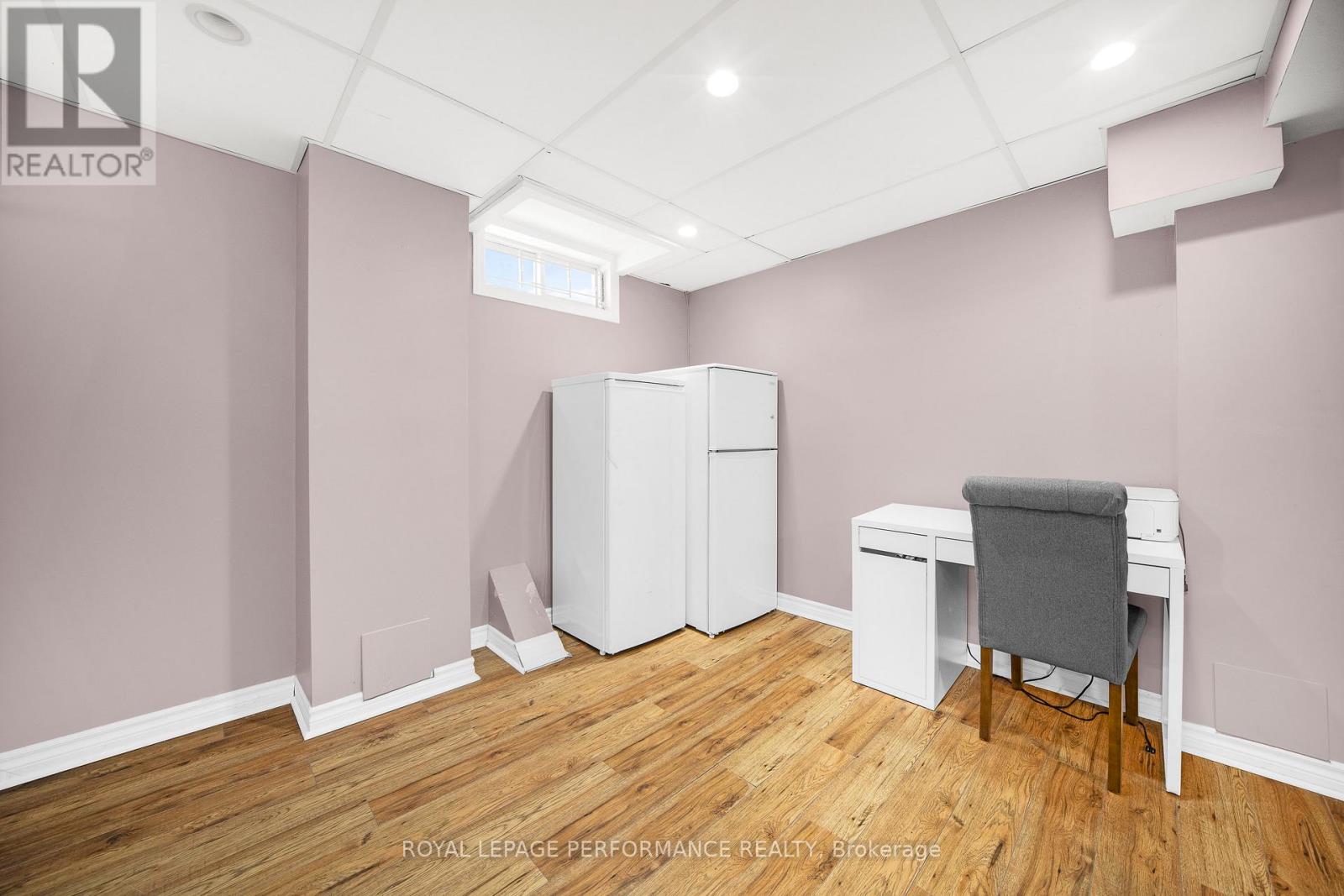 1557 Verchere Street, Ottawa, Ontario  K1C 7C7 - Photo 34 - X12793296