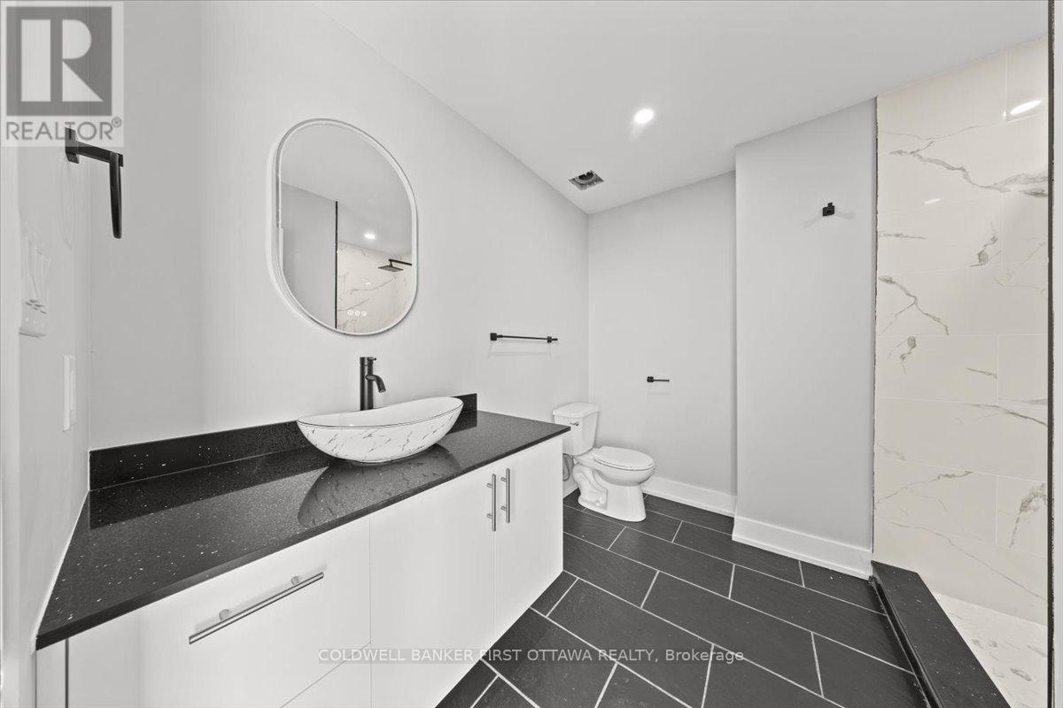 20 Inverkip Avenue, Ottawa, Ontario  K1T 4B7 - Photo 17 - X12793344