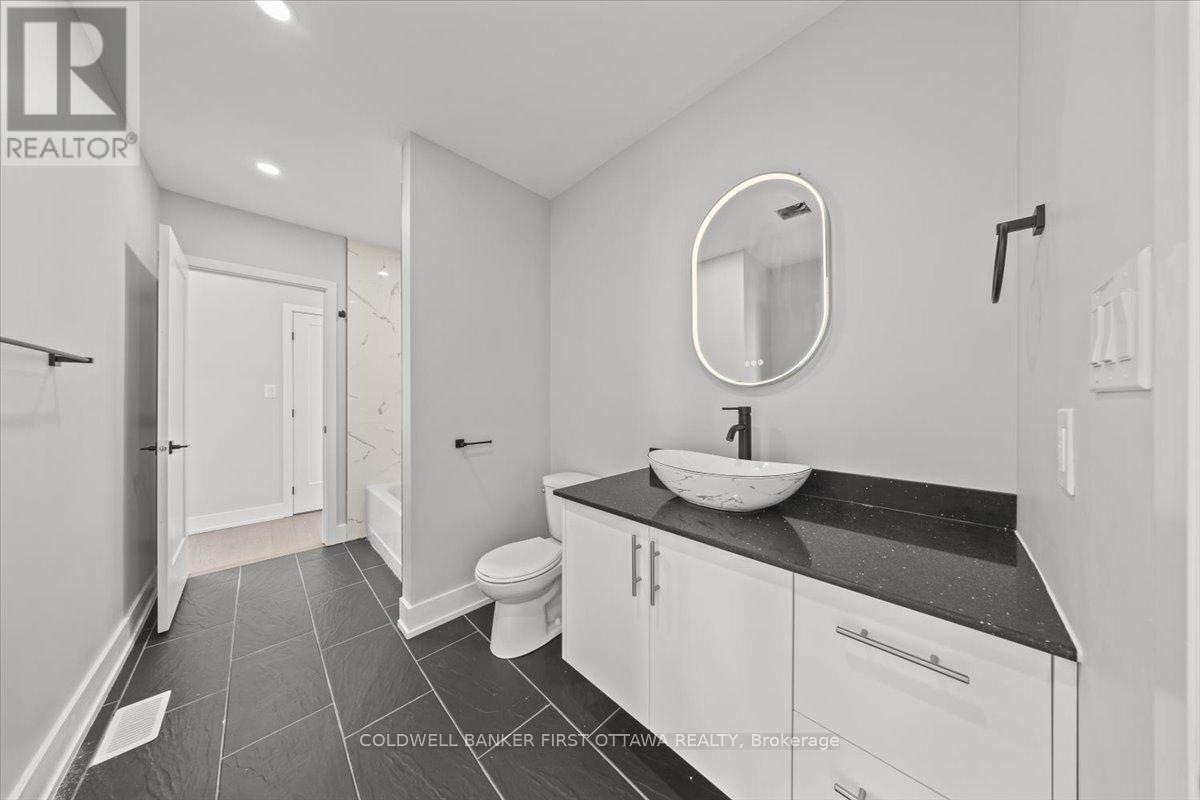 20 Inverkip Avenue, Ottawa, Ontario  K1T 4B7 - Photo 27 - X12793344