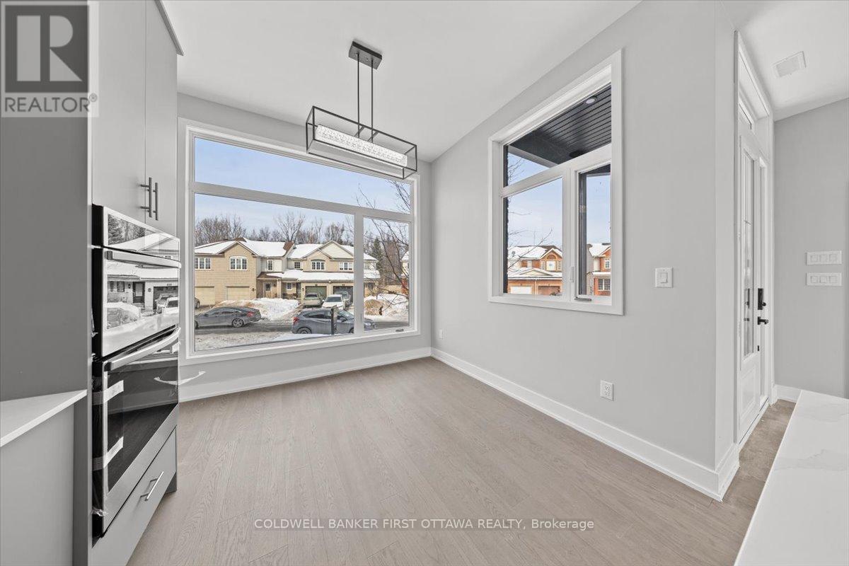 20 Inverkip Avenue, Ottawa, Ontario  K1T 4B7 - Photo 8 - X12793344