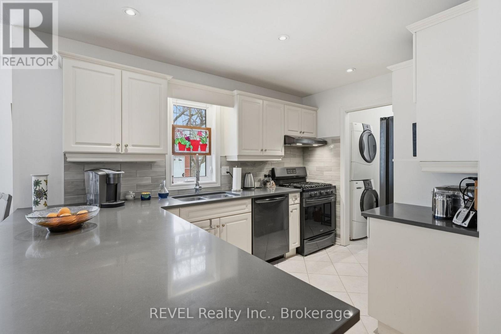 8 - 1448 Niagara Stone Road, Niagara-On-The-Lake (Virgil), Ontario  L0S 1T0 - Photo 11 - X12793390