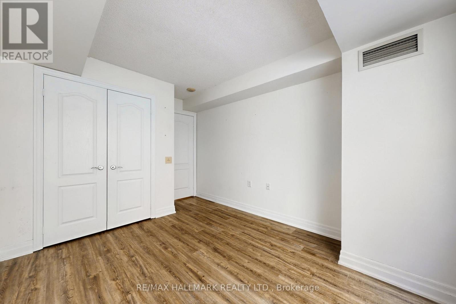 502 - 21 Hillcrest Avenue, Toronto, Ontario  M2N 5N4 - Photo 24 - C12791026