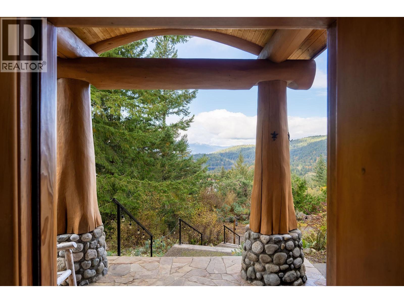 675 Cates Lane, Bowen Island, British Columbia  V0N 1G2 - Photo 6 - R3090238