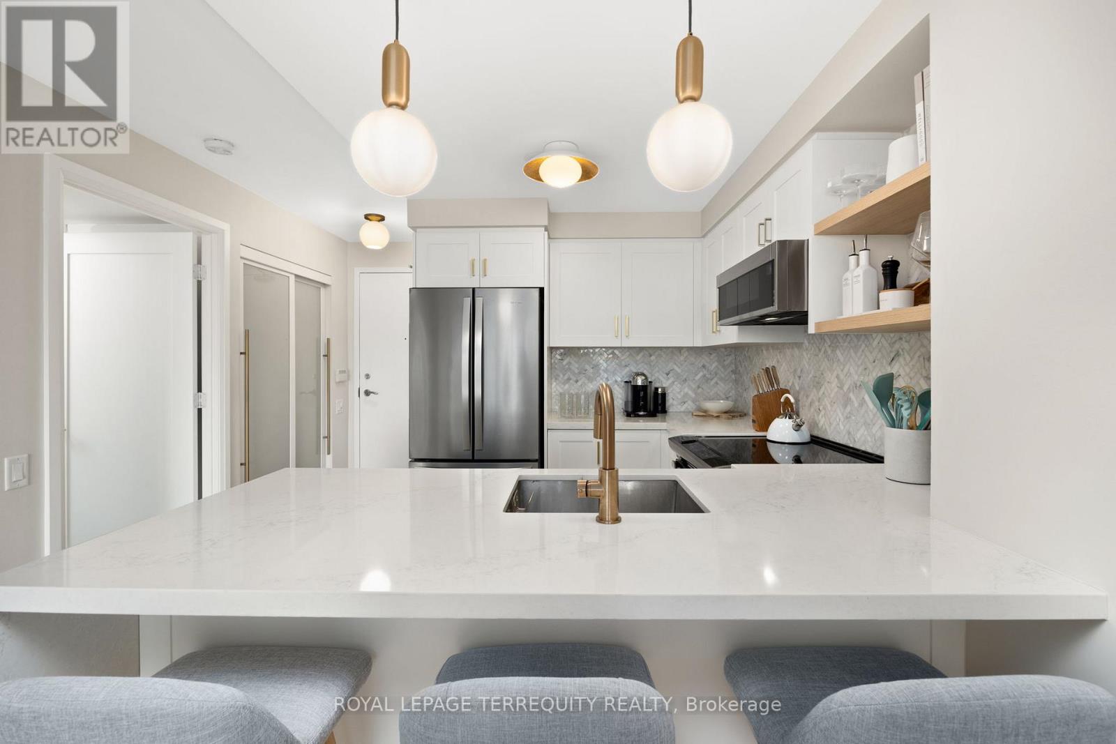 1004 - 2191 Yonge Street, Toronto, Ontario  M4S 3H8 - Photo 4 - C12793308