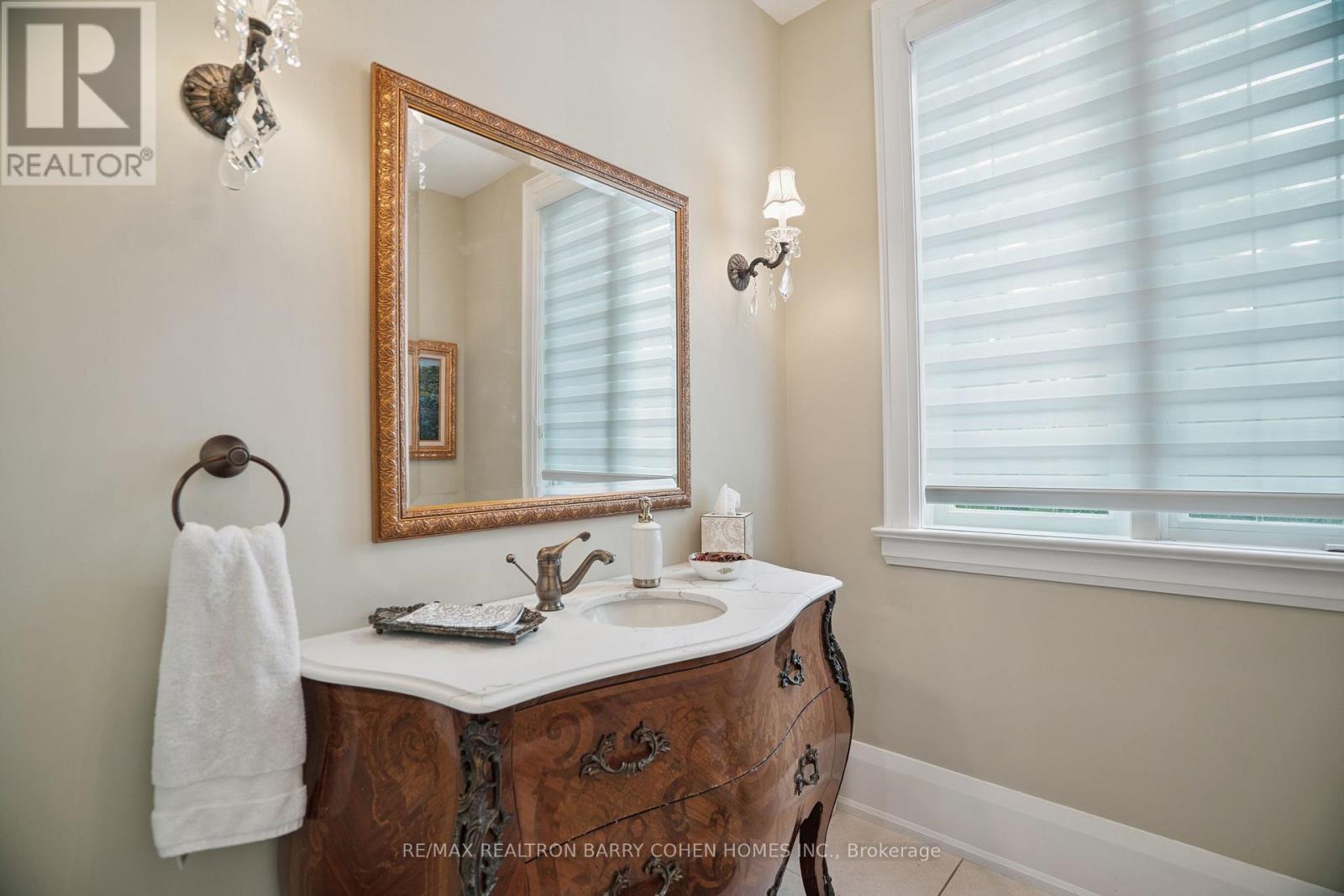 100 Old Forest Hill Road, Toronto, Ontario  M5P 2R5 - Photo 20 - C12793418