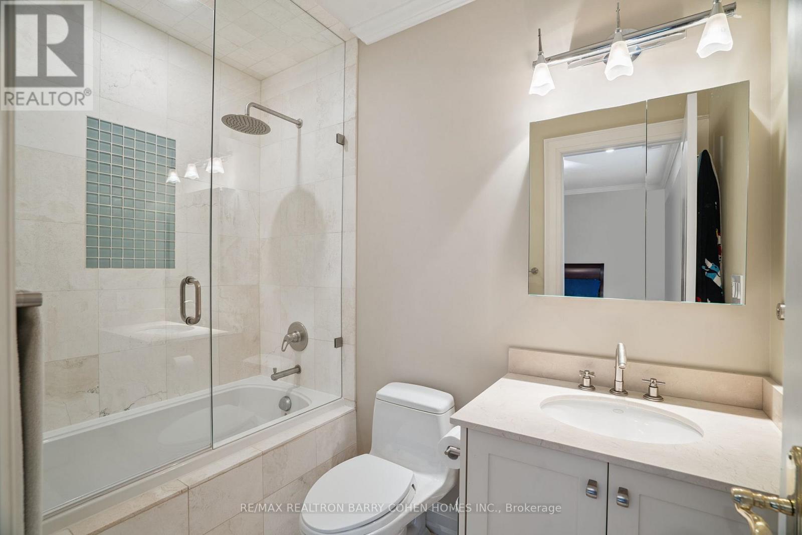 100 Old Forest Hill Road, Toronto, Ontario  M5P 2R5 - Photo 31 - C12793418