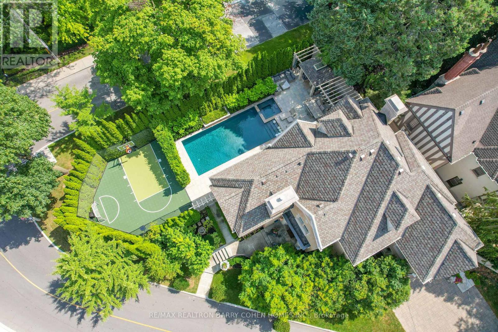 100 Old Forest Hill Road, Toronto, Ontario  M5P 2R5 - Photo 39 - C12793418