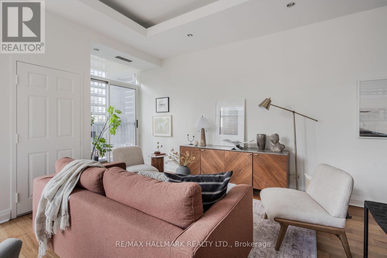 607 - 8 Wellesley Street E, Toronto, Ontario  M4Y 3B2 - Photo 11 - C12793444