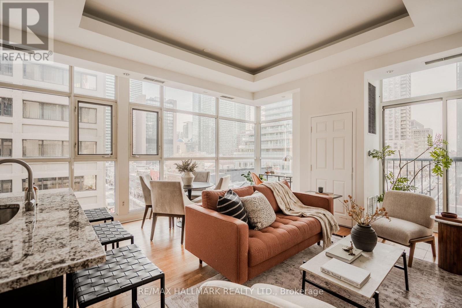 607 - 8 Wellesley Street E, Toronto, Ontario  M4Y 3B2 - Photo 15 - C12793444