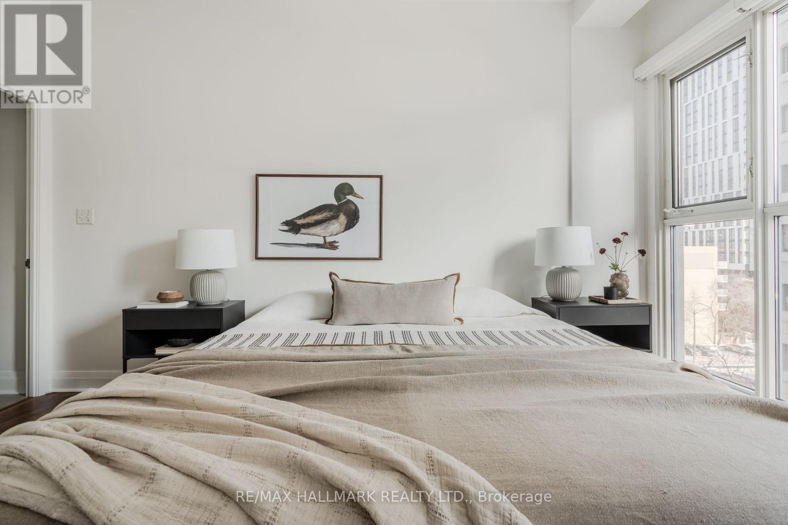 607 - 8 Wellesley Street E, Toronto, Ontario  M4Y 3B2 - Photo 27 - C12793444