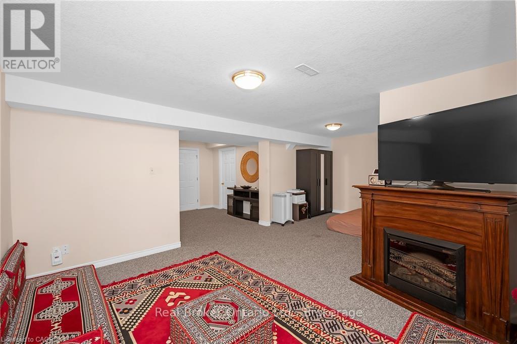 21 - 375 Kingscourt Drive, Waterloo, Ontario  N2K 3N7 - Photo 23 - X12784194