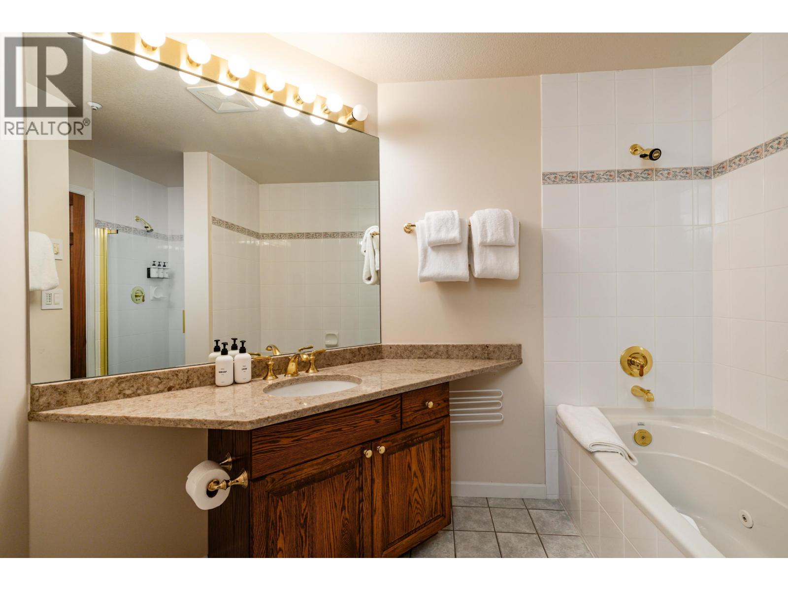 101 3201 Blueberry Drive, Whistler, British Columbia  V8E 0T4 - Photo 16 - R3089919