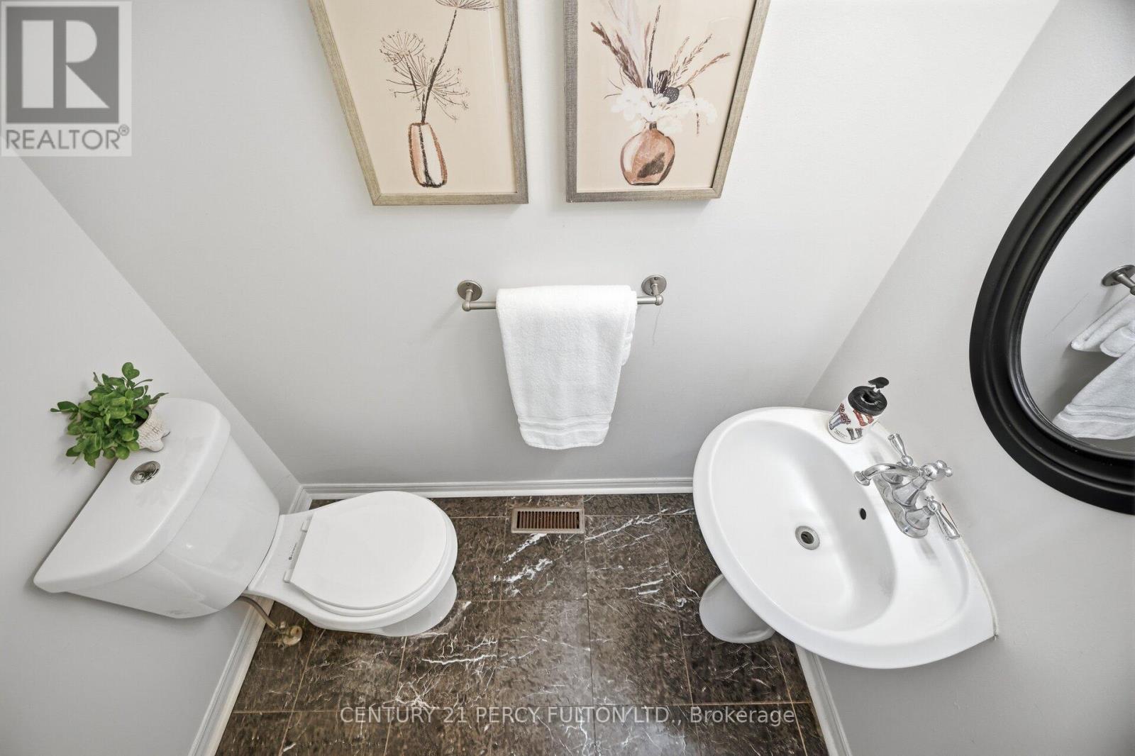 1302 Ferncliff Circle, Pickering, Ontario  L1X 1W7 - Photo 14 - E12793338