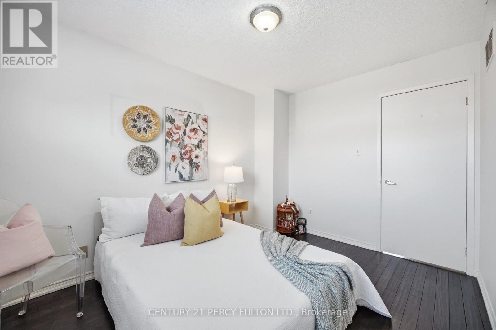 1302 Ferncliff Circle, Pickering, Ontario  L1X 1W7 - Photo 21 - E12793338